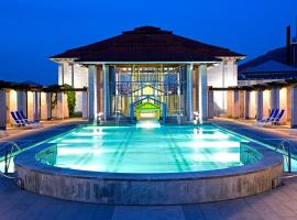 莱姆泰尔阿伦H +酒店 ，位于阿伦的酒店