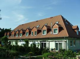 Pension am Schloss Parow，位于Parow的酒店