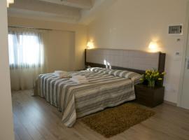 卡林费尔诺酒店，位于卡多格尼的酒店