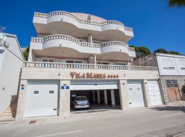 Apartments Villa Maria，位于德尔韦尼克的酒店