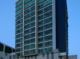 Midtown Residence Surabaya，位于泗水的酒店