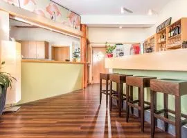 爱森纳赫宜必思酒店