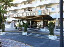 Benal Beach，位于马拉加的公寓式酒店