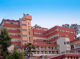 Hotel Shikhar & Restaurant，位于阿尔莫拉的酒店