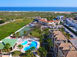 Praia da Lota Resort – Beachfront Apartments，位于曼塔罗塔的公寓式酒店