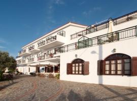 Ikaros Star Hotel，位于Gialiskari的酒店