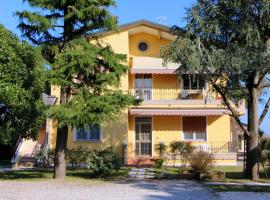 Appartamenti Giardino al Mare，位于卡瓦利诺的酒店