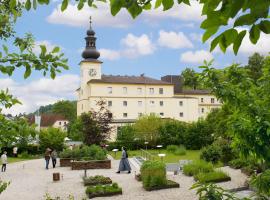 Kurhaus der Marienschwestern，位于多瑙河畔菲尔德基芩的酒店