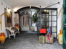 Palazzo Salapolis - Luxury Apartments，位于加利波利的精品酒店