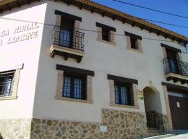 Casa Rural La Lumbre，位于恩吉达诺斯的低价酒店