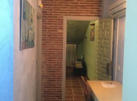 Hotel Restaurante Venta De Corpes，位于Castillejo de Robledo的酒店