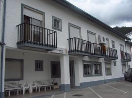 Residencial Martinho，位于洛萨的酒店