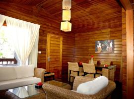 Itsandra Beach Hotel，位于Ntsoudjini的酒店
