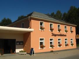 Gaststätte & Pension Jägerwäldchen，位于Bertsdorf的酒店