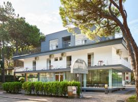 G/利尼亚诺酒店，位于利尼亚诺萨比亚多罗的酒店