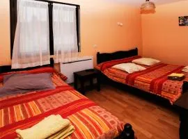 莫里斯餐厅酒店