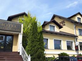 Hotel Bachus，位于格但斯克旧城的酒店
