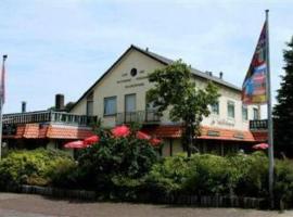 Hotel De Wolfshoeve，位于Schoonebeek的酒店