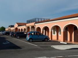 威尼斯汽车酒店，位于米拉诺的酒店