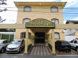 Hotel Brooklin，位于圣保罗Campo Belo的酒店