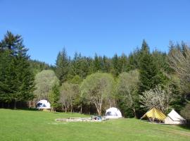 Inver Coille Campsite，位于奥古斯都堡的豪华帐篷