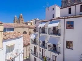 Cefalu in Blu，位于切法卢的旅馆