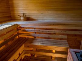 Holiday Home with Sauna，位于KassariOrjaku Sadam附近的酒店