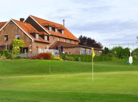 Golf Hotel Mergelhof，位于Gemmenich的高尔夫酒店
