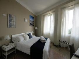 Luna Rooms，位于萨沃纳的酒店