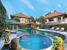 Royal Tunjung Hotel & Villa Legian - CHSE Certified，位于勒吉安的酒店