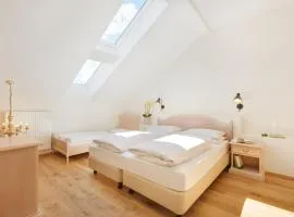 Historic Hotel Bircher B&B Apartments near Sterzing