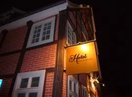 埃姆多克特尔普拉兹酒店