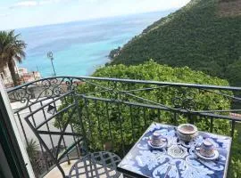 villa verde sul mare