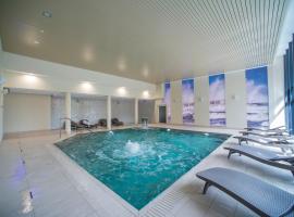 SeaPark Hotel Wellness & Spa，位于科沃布热格的酒店
