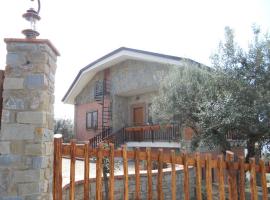 卡萨莱合皮奥酒店，位于劳雷亚纳奇伦托的酒店