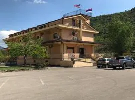 维拉毕加索酒店