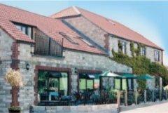 Hickory Wood Lodge and Golf Course，位于Halstock的酒店