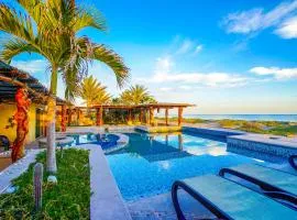 Beachfront Villa Estrella de Mar - Golf and Beach Resort