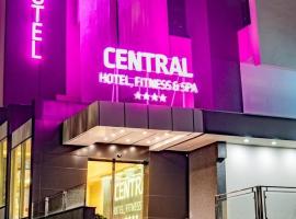 Central Hotel, Fitness and Spa，位于Vinica的酒店