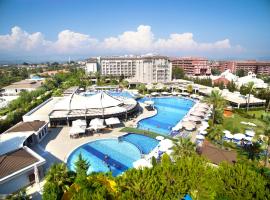 苏尼斯艾丽塔海滩SPA度假酒店，位于克孜拉阿奇的Spa酒店
