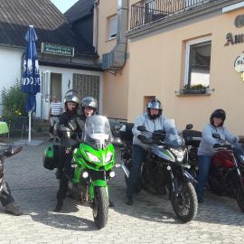 Gasthaus am Brunnen，位于Illerich的酒店
