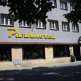Parkhotel Terezín,位于泰雷津的酒店