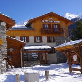La Clé des Champs，位于琴山朗勒堡的酒店