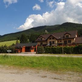 Penzion Montana，位于特尔乔夫的酒店