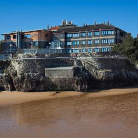 Hotel Isla Bella & Spa，位于伊斯拉的酒店