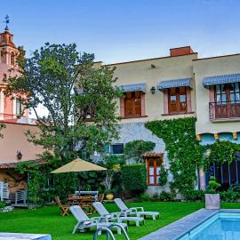 Hotel La Plaza de Tequisquiapan，位于特基斯基亚潘的酒店