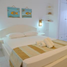 Corali Hotel，位于阿达玛斯的酒店