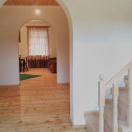Guest house in Nikortsminda Racha，位于Nikortsminda的酒店