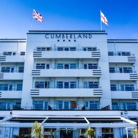 Cumberland Hotel - OCEANA COLLECTION，位于伯恩茅斯的酒店