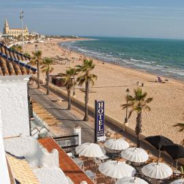 Hotel Playa de Regla，位于奇皮奥纳的酒店